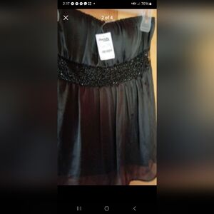 Women's strapless top